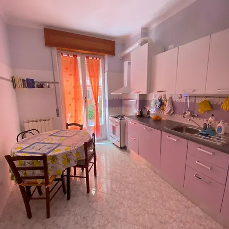 Benvenuti A Monterosso 蒙特罗索阿尔马雷